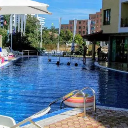 2 Bedroom Apartment In Central Sunny Beach Pool Daire Sunny Beach