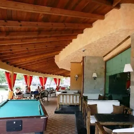 2 Bedroom Apartment In Central Sunny Beach Pool ساني بيتش